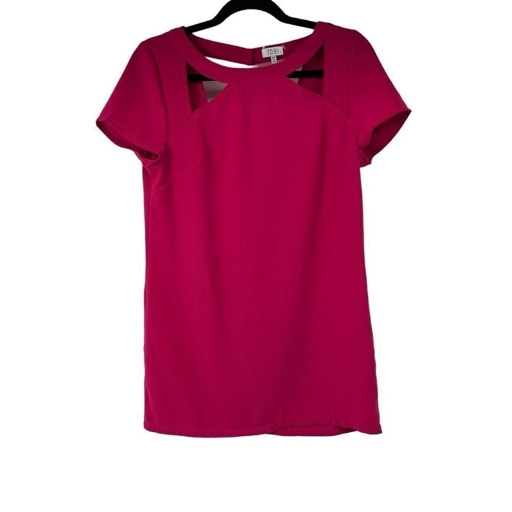 Tobi Hot Pink Neck‎ Back Cut Outs Mini Dress